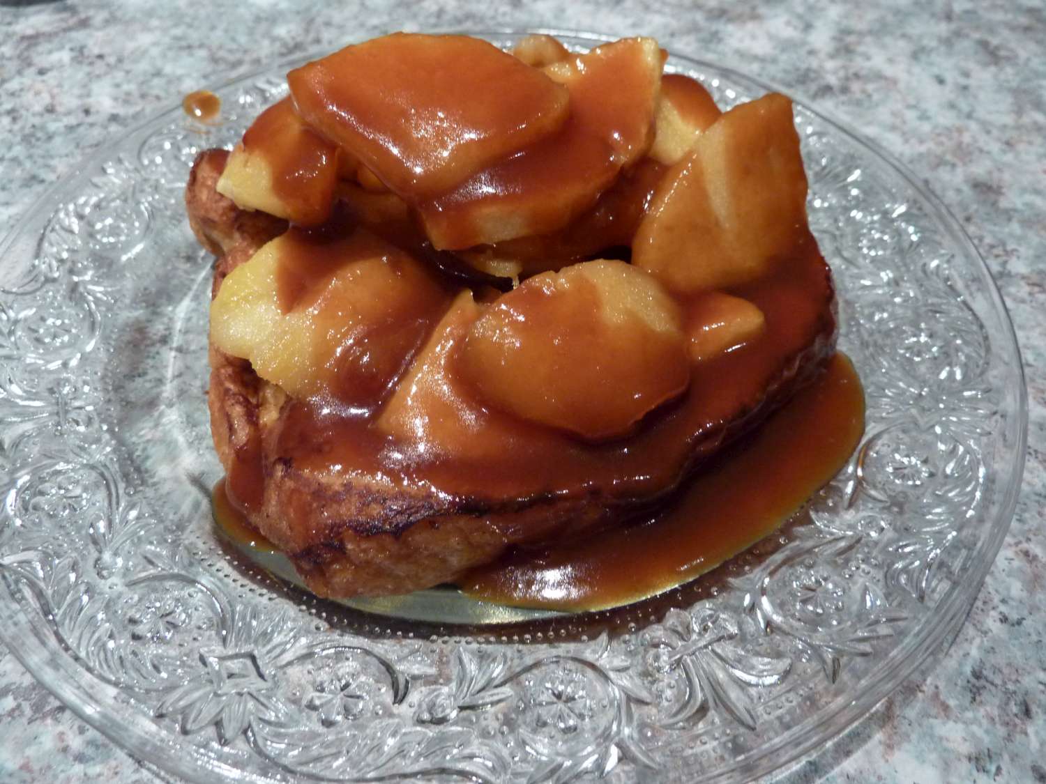 Recette Brioche Perdue Aux Pommes Et Caramel Au Beurre Sal La Cuisine De Martine